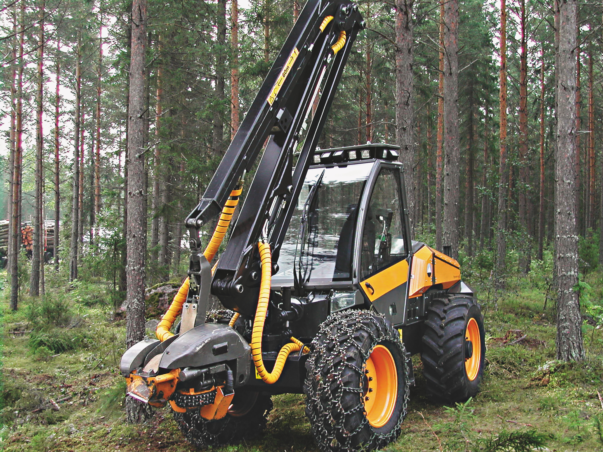 9 Hydraulic Hose Protection Questions Answered by Our Experts